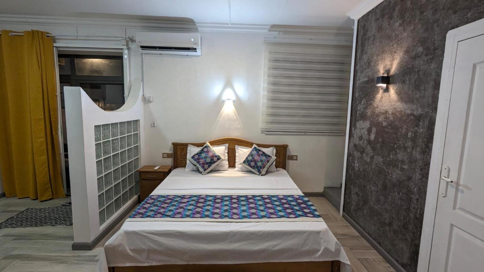 Happy House - Cosy Apartment With Private Pool And Walking Distance To Blue Bay Beach Exterior foto