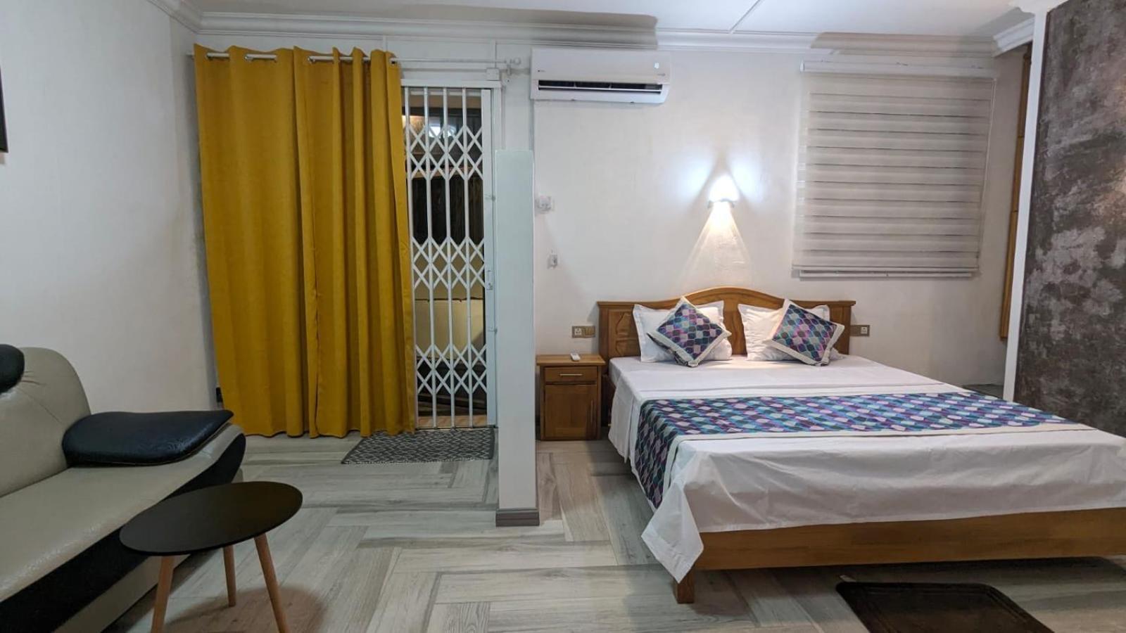 Happy House - Cosy Apartment With Private Pool And Walking Distance To Blue Bay Beach Exterior foto